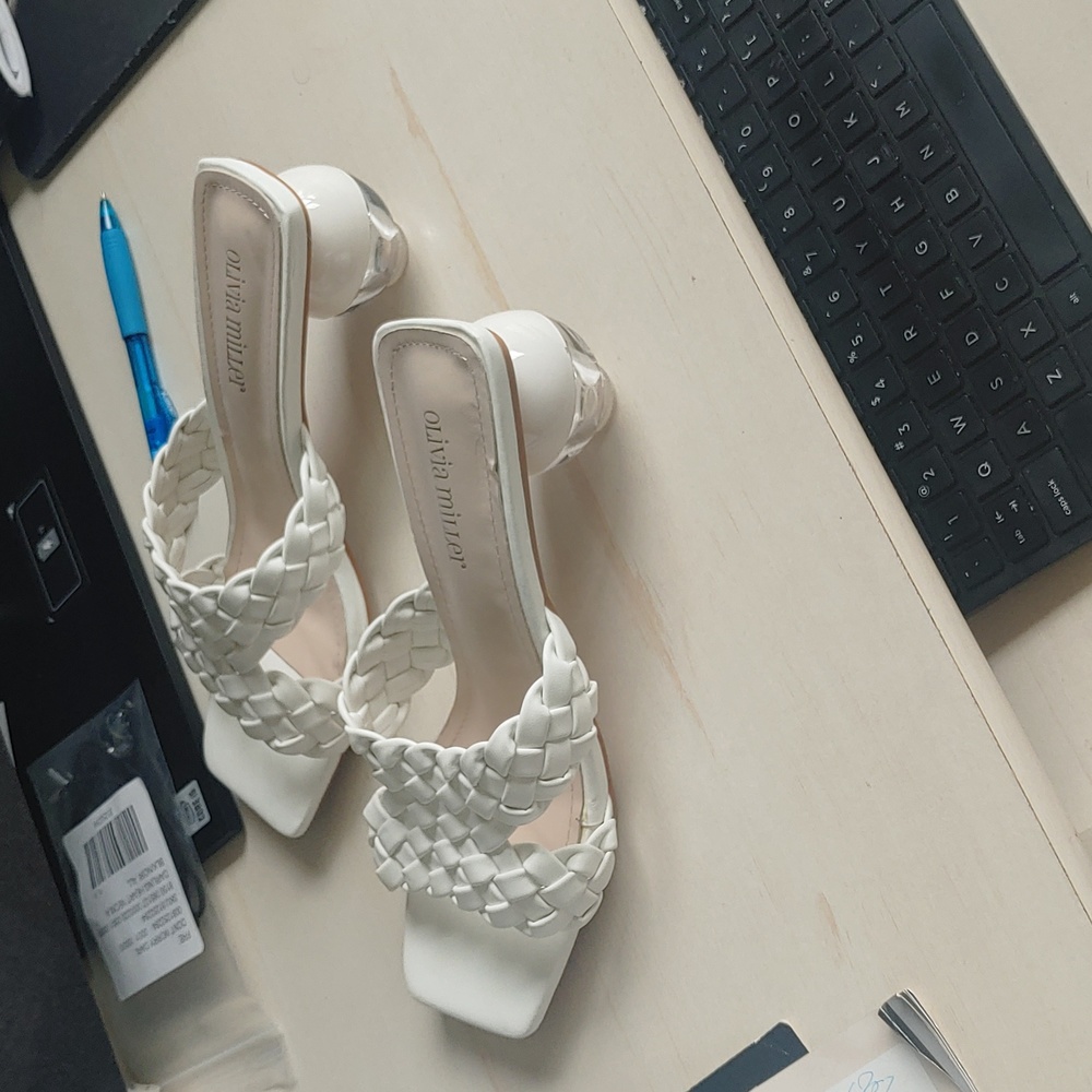 Olivia Miller Sandals